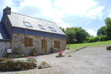 Gîte pour 5 personnes, avec terrasse et jardin à La Chapelle-Neuve