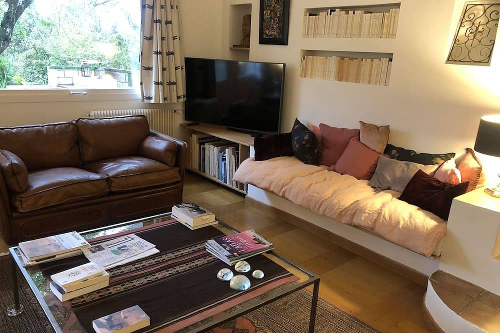 Magnificent house with swimming pool in a 5000 m2 park just a few minutes from the sea in Hôpitaux-Facultés, Montpellier