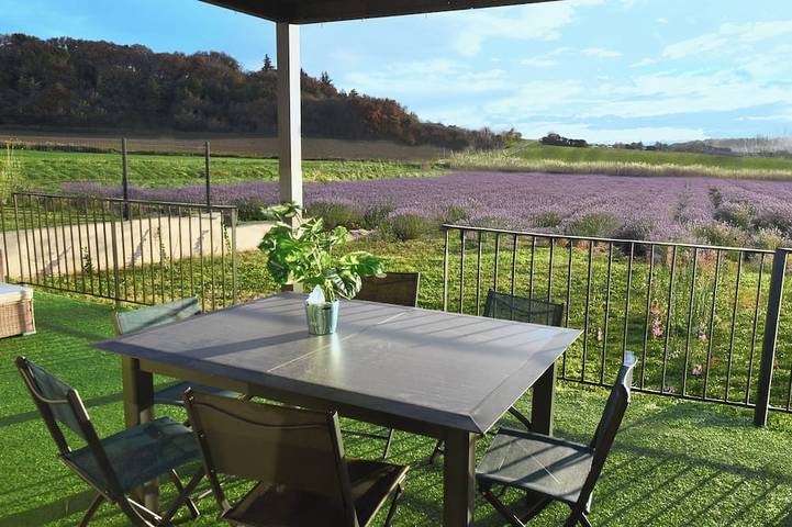 Location de vacances pour 10 personnes à Savasse