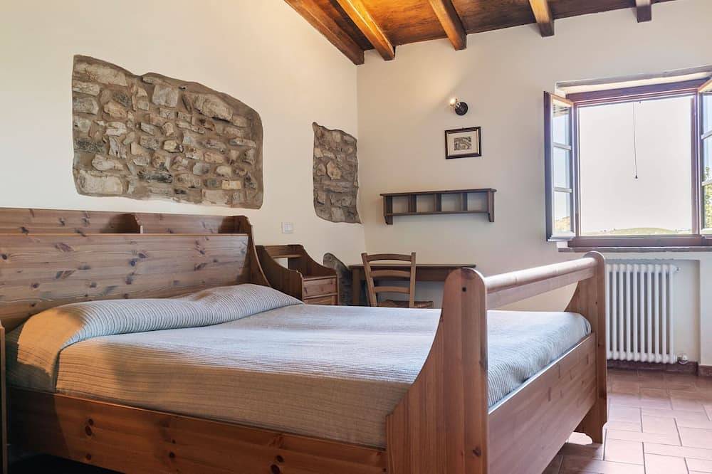 Ruhiger Dorfaufenthalt mit Kamin in Castellarano, Reggio Emilia Provinz