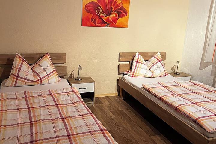 Ferienwohnung für 6 Personen, mit Pool in Böbrach - 2
