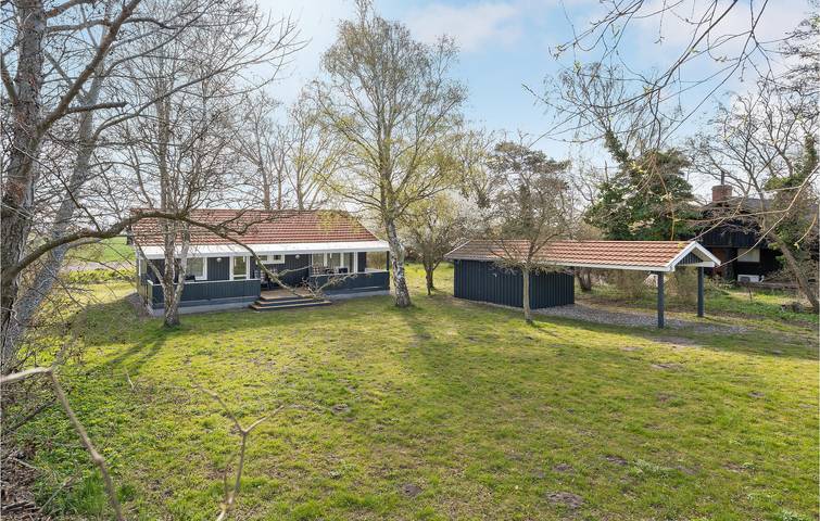 Ferieudlejning for 6 personer, med Terrasse og Have i Vordingborg