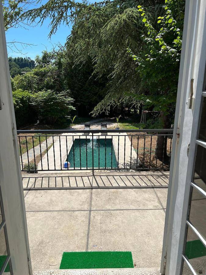 Location de vacances pour 11 personnes, avec balcon et jardin ainsi que sauna et piscine à La Ferté-Gaucher - 2