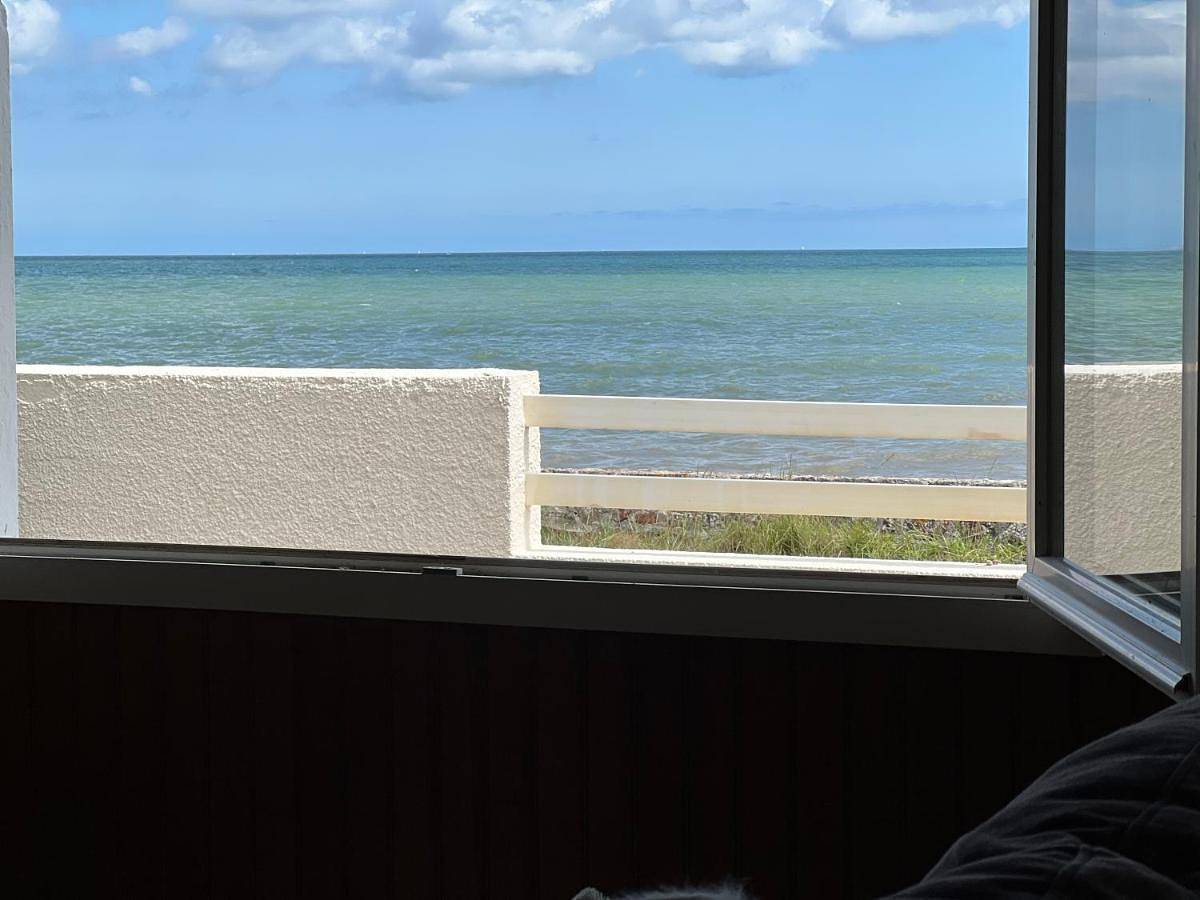 Maison les pieds dans l'eau in Quinéville, Région de Cherbourg