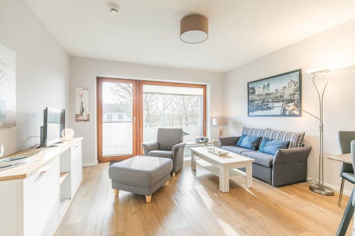 Ganze Wohnung, "Haus Nordseeblick Whg. 12" - Gute Lage, Fewo für 2 Personen, mit Balkon in Büsum, Kreis Dithmarschen