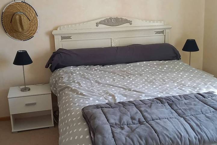 Location de vacances pour 6 personnes, avec terrasse à Thiers - 4