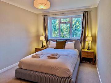 Gîte pour 4 personnes dans Surbiton