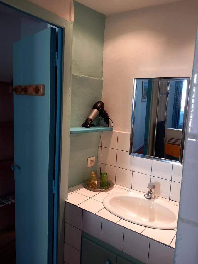 Double Room with Private Bathroom in Sault, Parc naturel régional du Mont-Ventoux