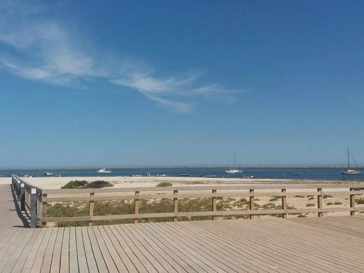 Chambre d’hôte pour 2 personnes, avec Terrasse et Piscine à Moncarapacho