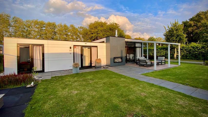 Ferienhaus für 4 Personen, mit Terrasse und Garten in Zeeuwse Kust, Zeeland