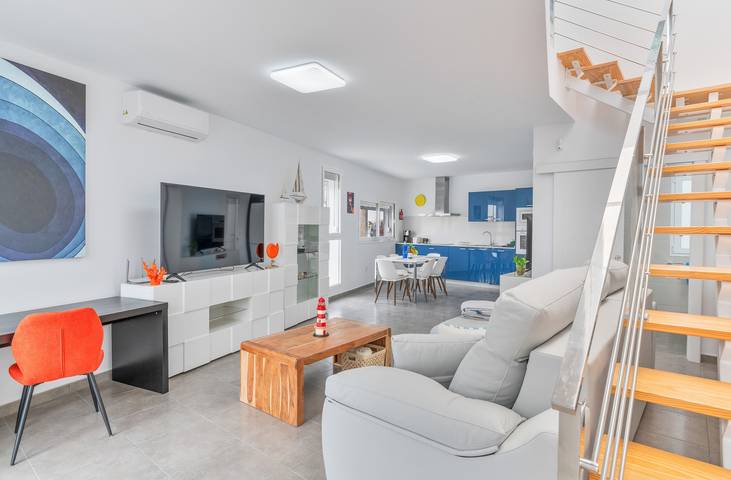 Apartamento entero, Apartamento de vacaciones 'Sparrow' con Wi-Fi y aire acondicionado in La Santa, Tinajo