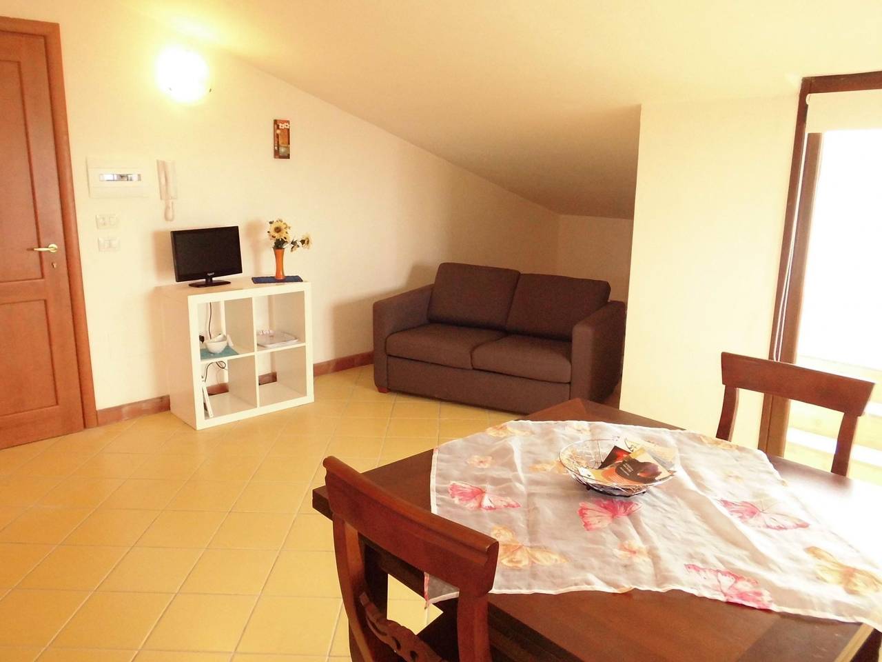 Apartamento entero, Nette Wohnung in Acireale mit Terrasse und Pool in Santa Tecla (El Salvador), Acireale
