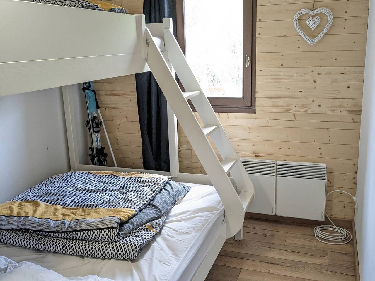 Ganze Wohnung, 27m² Wohnung, direkt an der Piste, 5 Pers, Balkon in Prapoutel, Les Adrets