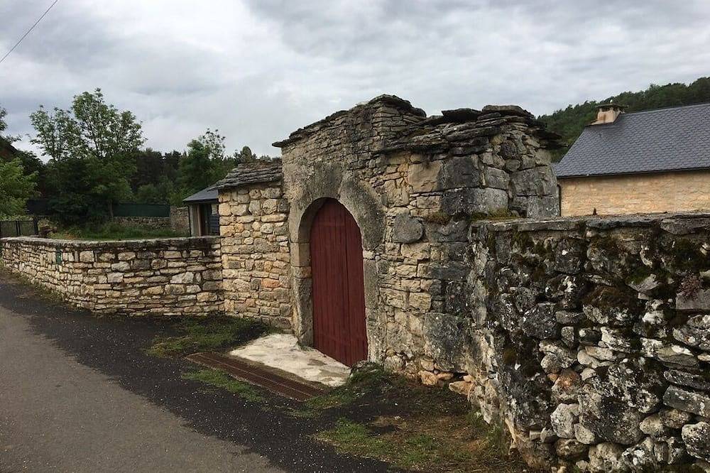 La Grange aux rougequeues Gîte 2 in Laval-du-Tarn, Cevennen