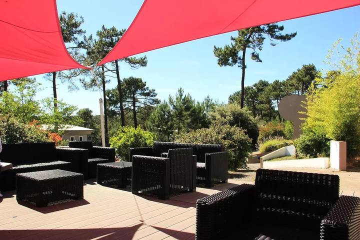 Hôtel pour 2 personnes, avec balcon, animaux acceptés dans Bombannes - 2