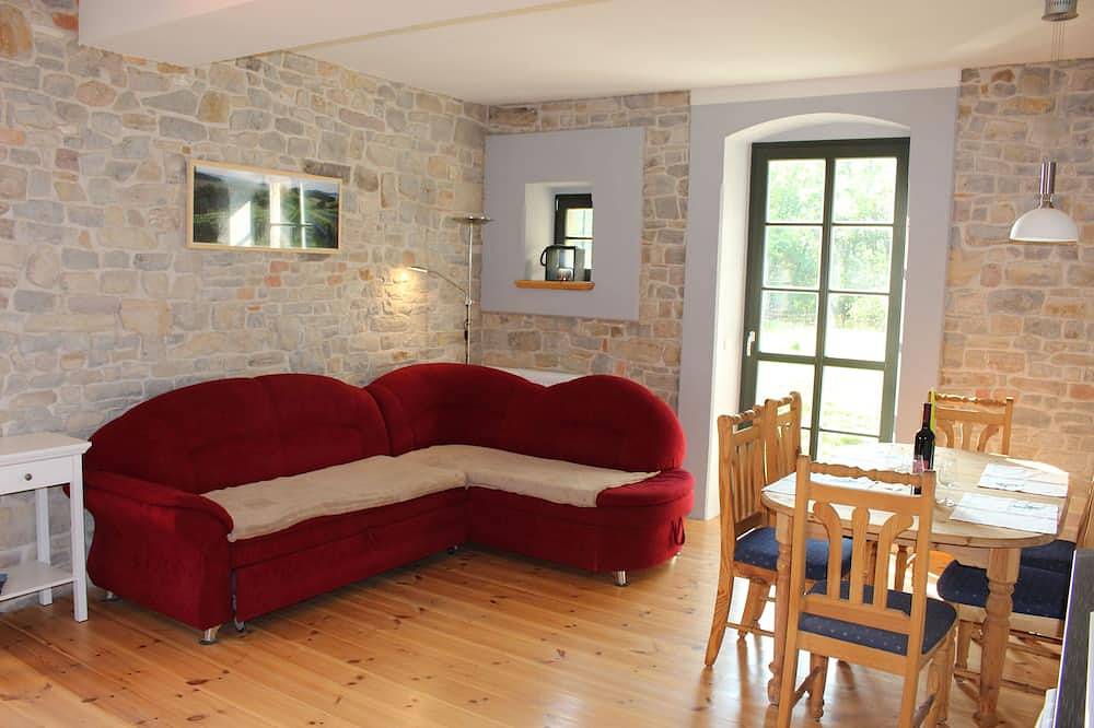 Ferienwohnung Rollsdorfer Mühle - Fewo, 1.Og, 1Sz, max. 2 Erw. +2 K(bis 14J.) in Seegebiet Mansfelder Land, Saale-Unstrut