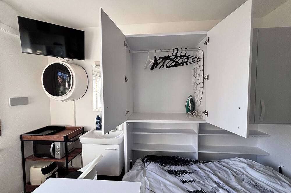 Appartamento intero, Incredible room with lake view and washing machine - Grape Place Bellevue in Pully, Lago Lemano