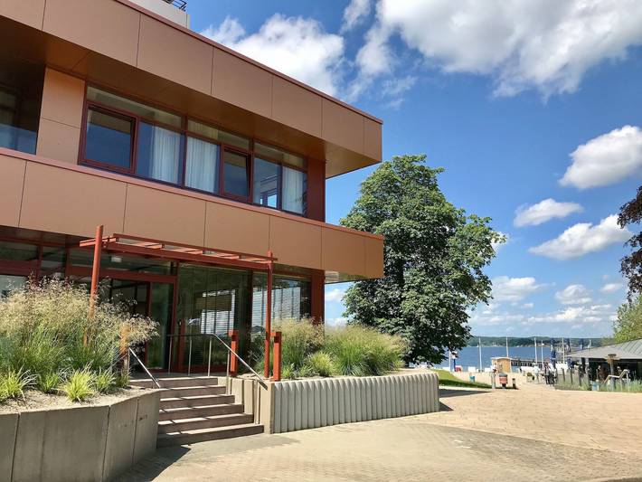 Ferienwohnung für 2 Personen, mit Seeblick und Balkon sowie Ausblick in Glücksburg - 4