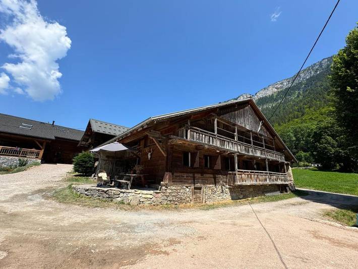 Chalet pour 10 personnes, avec vue et terrasse à Abondance - 2