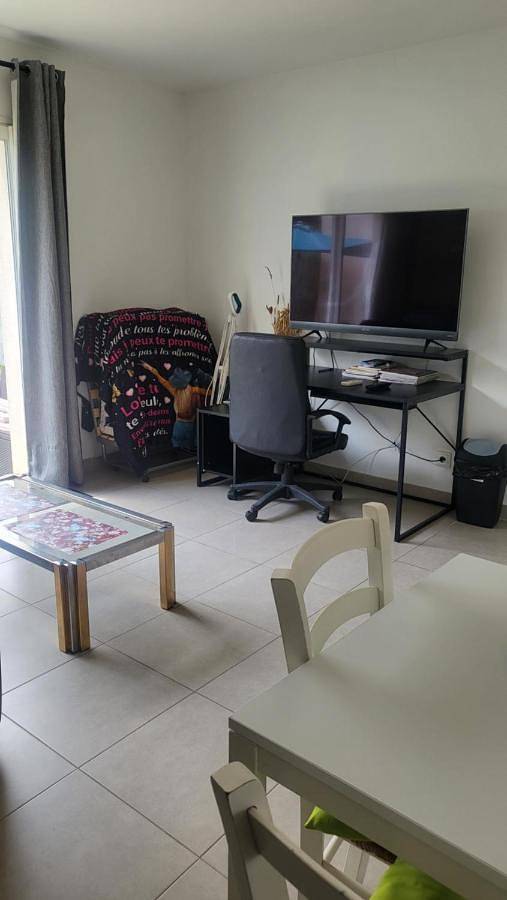 Apartment with Garden View in Néoules, Côte méditerranéenne (France)