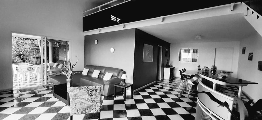 Location de vacances pour 6 personnes, avec vue et jardin dans Bois de Nèfles - 2