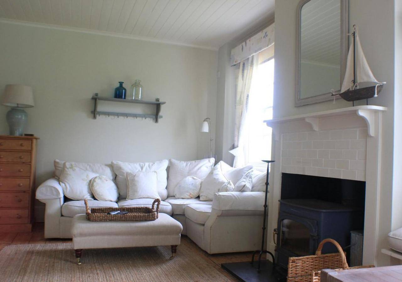 Three-Bedroom House in Helford, Cornwall