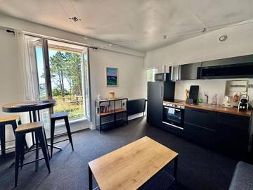 Gîte pour 2 personnes, avec vue dans Plage de Beg Meil