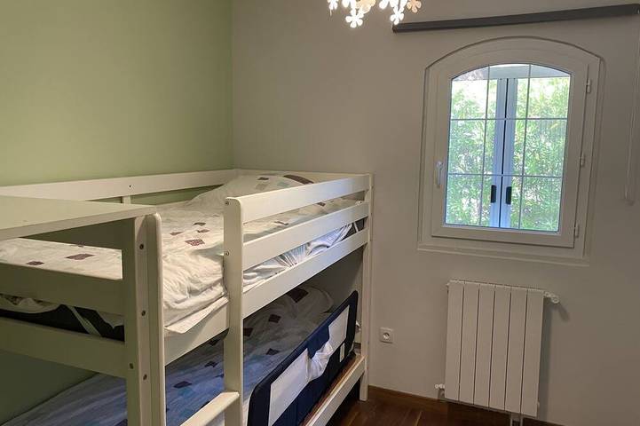 Location de vacances pour 8 personnes, avec jardin à Bagnols-en-Forêt - 3