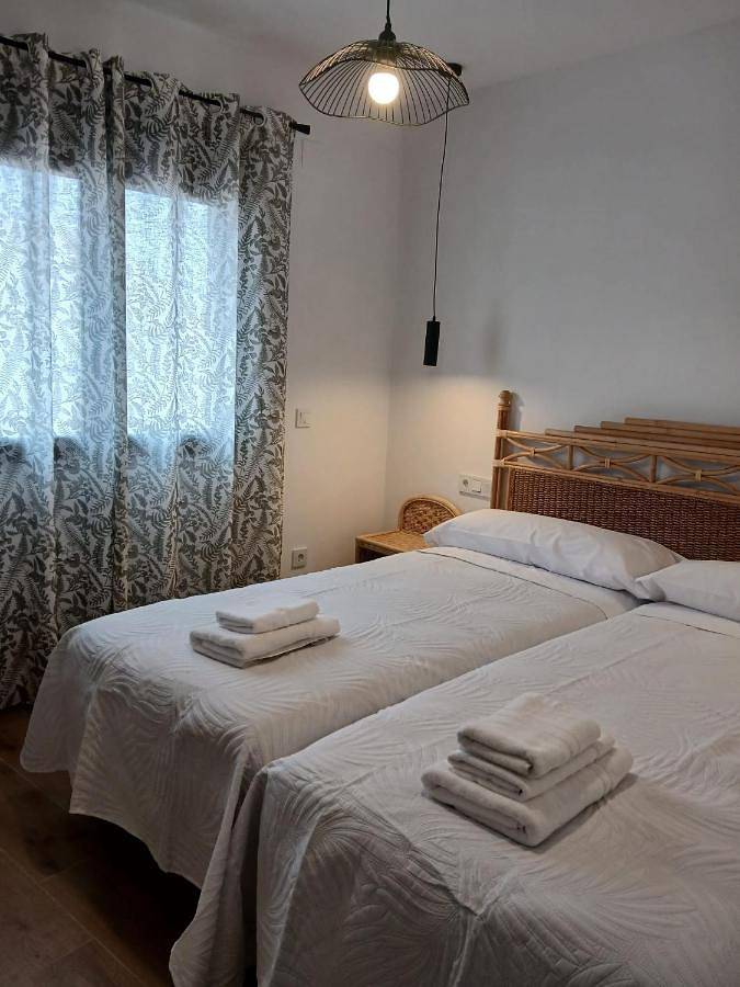 Aparthotel para 2 personas, con terraza, Se admiten mascotas en Provincia de Valencia - 2