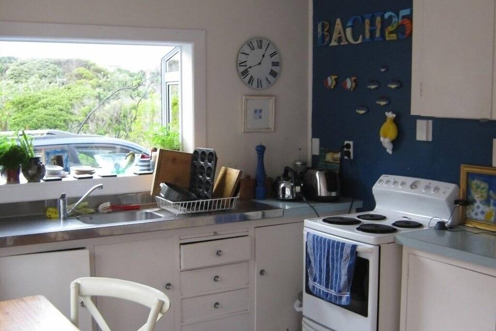 Holiday Home for 6 People in Paraparaumu, Wellington