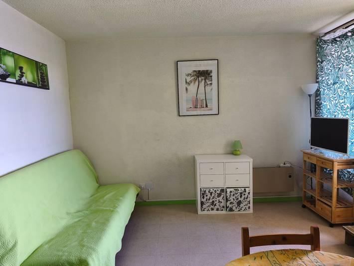 Gîte pour 5 personnes, avec terrasse et piscine dans Office De Tourisme De Gruissan - 4