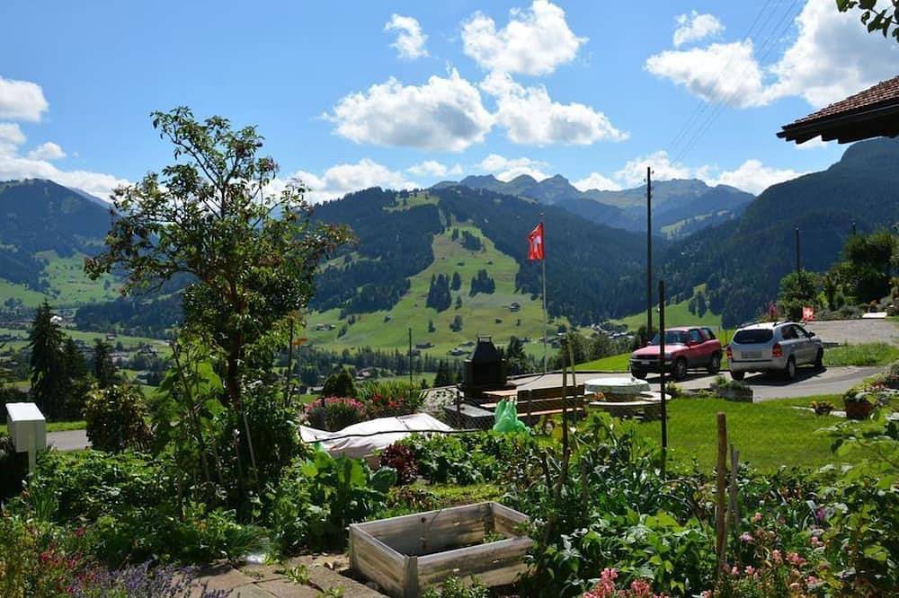 Ganze Wohnung, Rehweid (Eg) Appartement/Fewo, Dusche oder Bad, Wc 5-Bettwohnung in Saanenmöser, Saanen