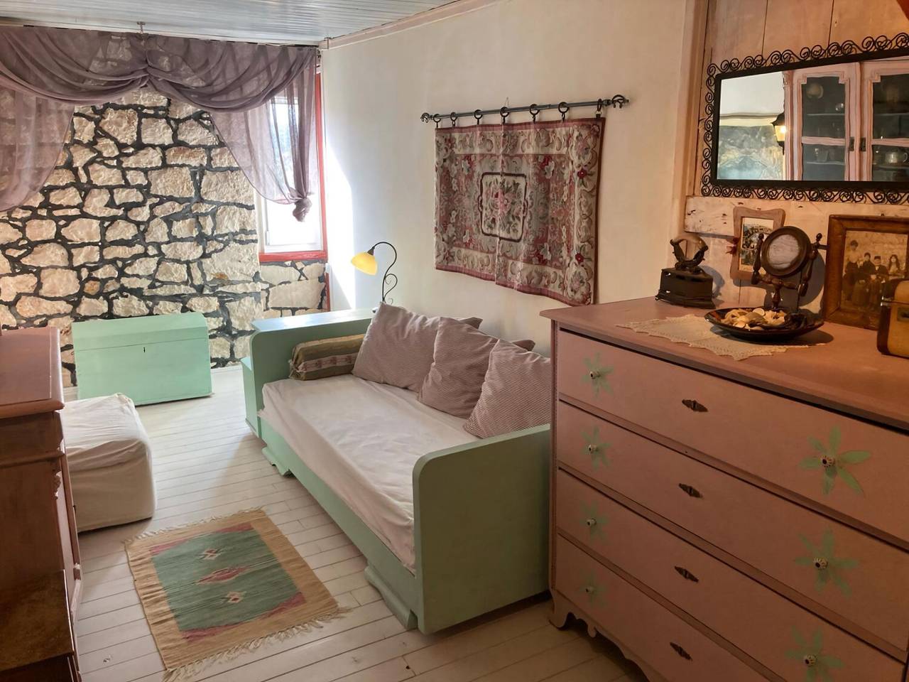 House Gora in Milna, Brac
