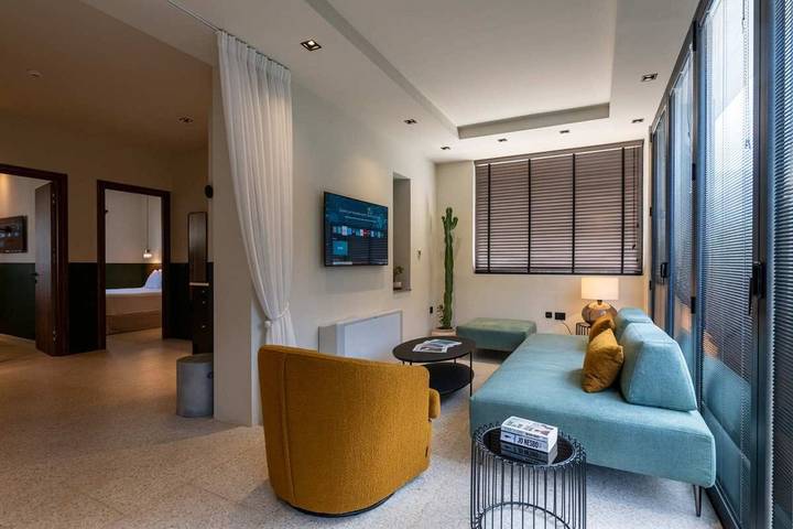 Apartament wakacyjny dla 6 osób, z balkon w Kalamata