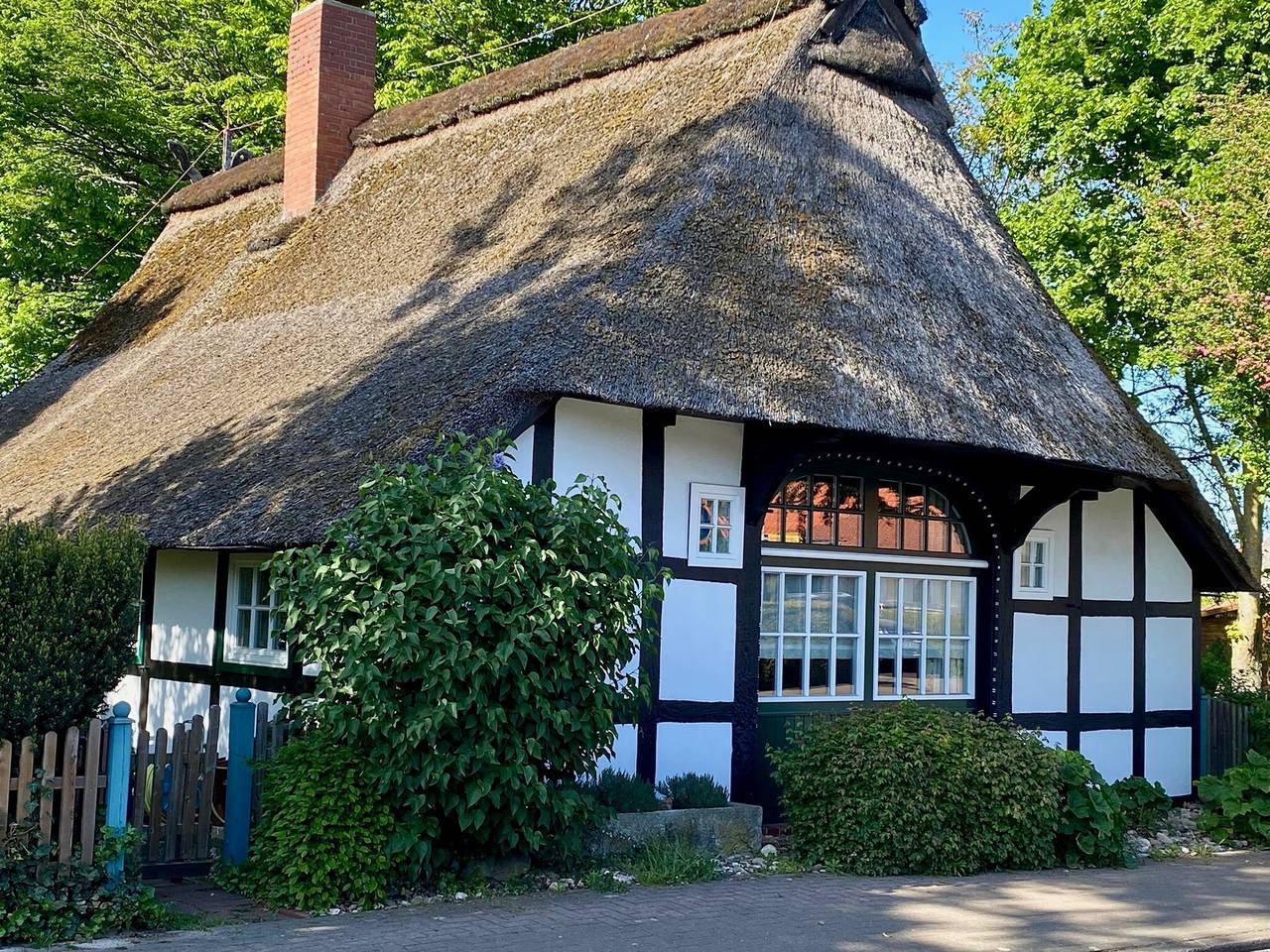 Ferienhaus 'Cottage am See mit Garten, Kamin, privater Terrasse & Wlan' in Lembruch, Landkreis Diepholz