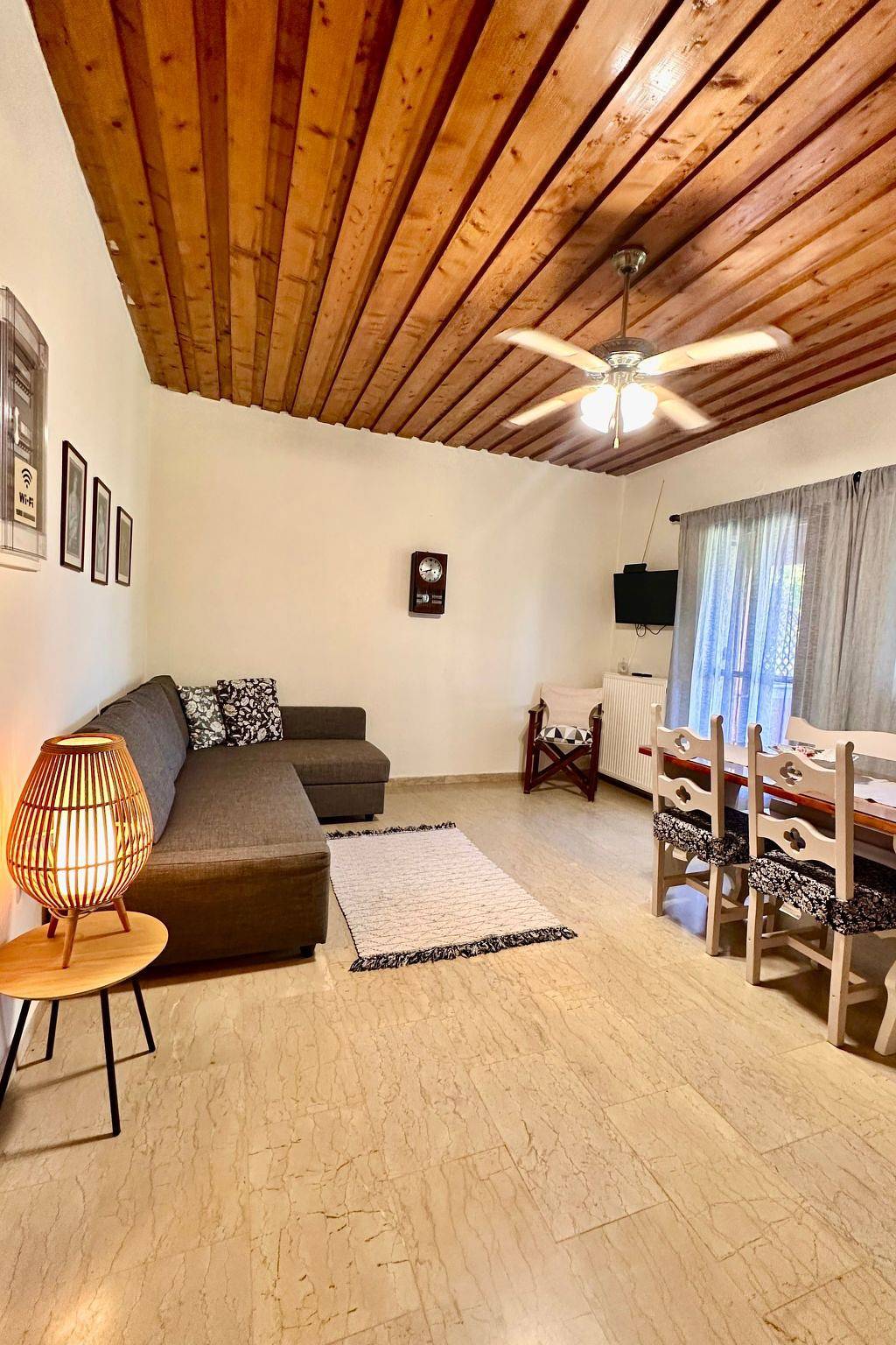 Ganze Wohnung, Apartment mit Meer- und Gartenblick - Genari Beach in Ileia