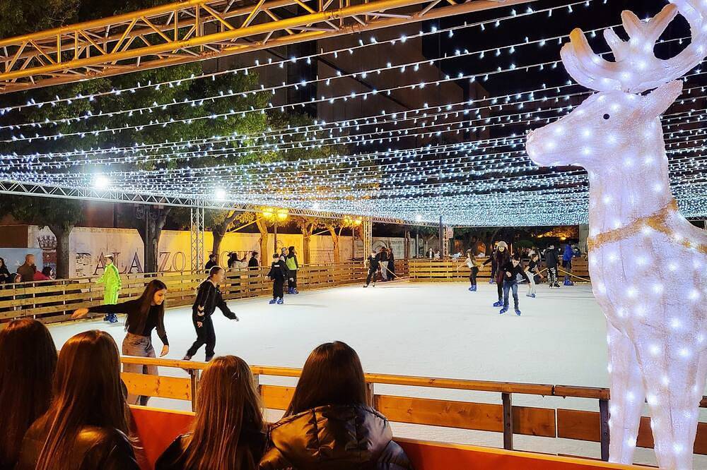 Centralissimo e luminosissimo appartamento intero con Open Space. in Taranto, Golf von Tarent