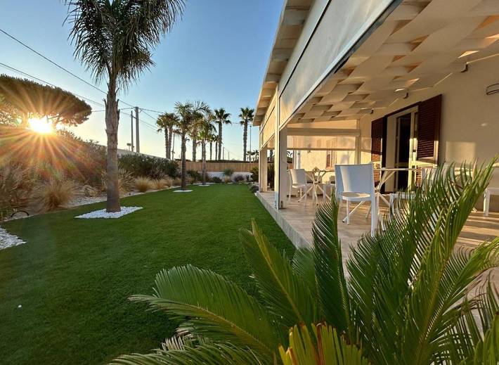 B&b per 3 persone, con Terrazza e Giardino nonché Panorama a Marsala