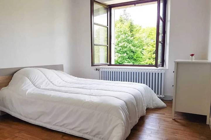 Location de vacances pour 6 personnes, avec jardin à Québriac - 2