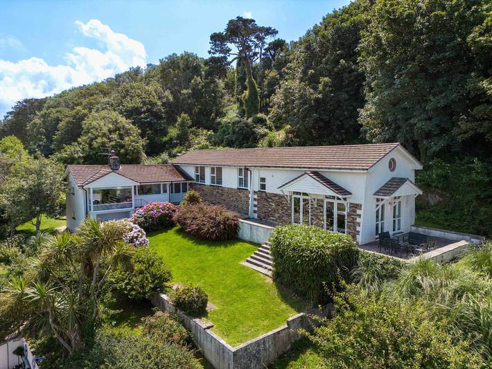 Holiday home for 7 people in Polzeath