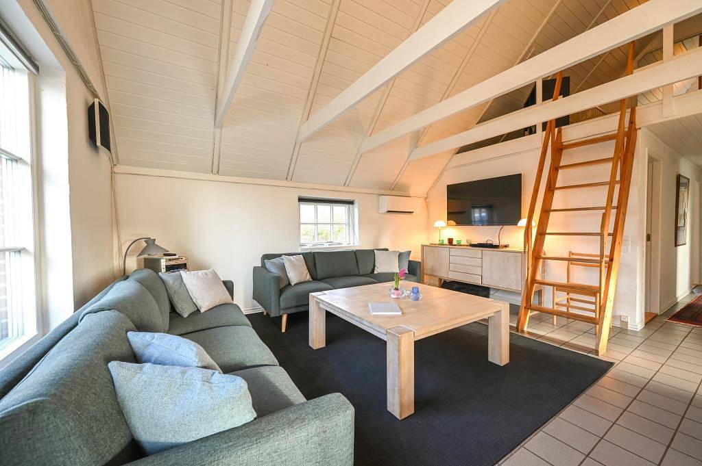 Helles Haus mit Sauna und Whirlpool – Hund erlaubt! in Ulfborg, Holstebro und Umgebung