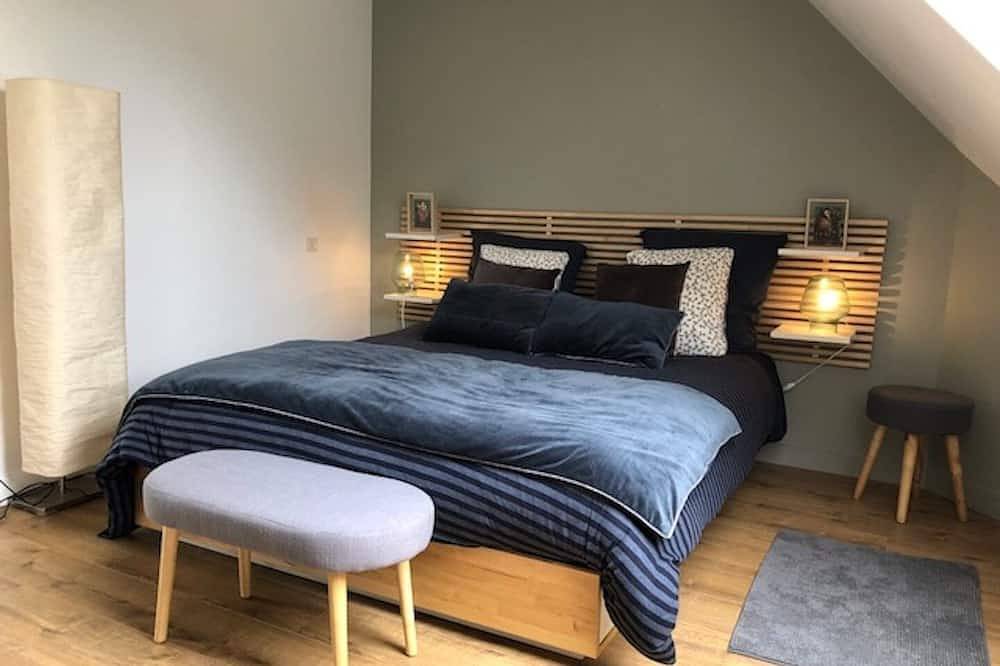 Agreable Maison De 4 Chambres Pour 2 à 6 Personnes in La Forêt-Fouesnant, Côte de Cornouaille