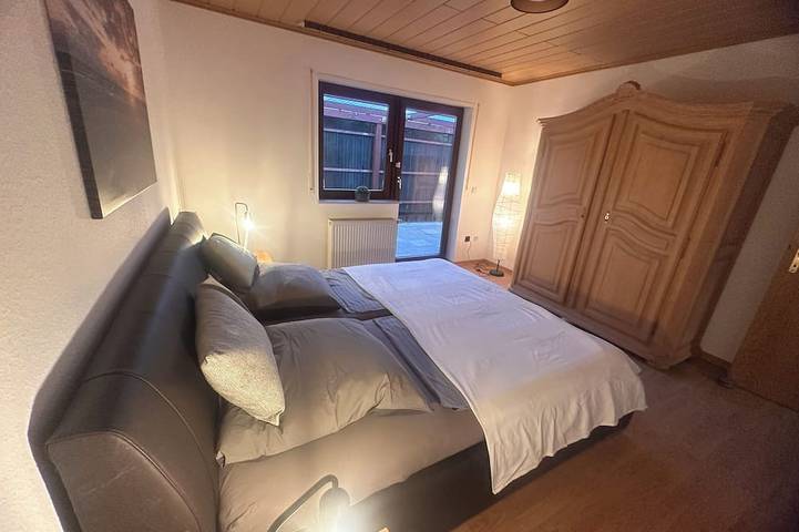 Ganze Wohnung, Ferienwohnung Elly 3 km vom Diemelradweg in Hessisches Bergland