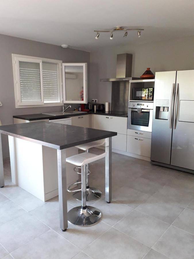 Location de vacances pour 5 personnes, avec jardin et piscine, animaux acceptés à Mormoiron - 4