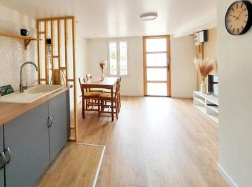 Gîte pour 4 personnes, avec vue et jardin à Irigny