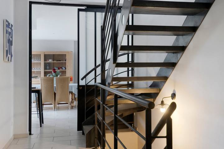 Bed and Breakfast 'Chambre Black and White' con terraza compartida, balcón y Wi-Fi in Caen, Región de Caen
