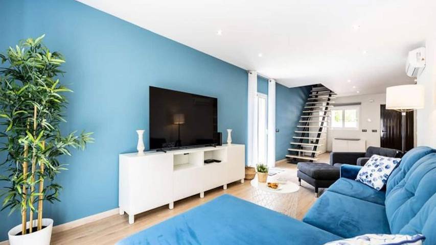 Apartamento de férias para 9 pessoas, com piscina e jardim em Altura