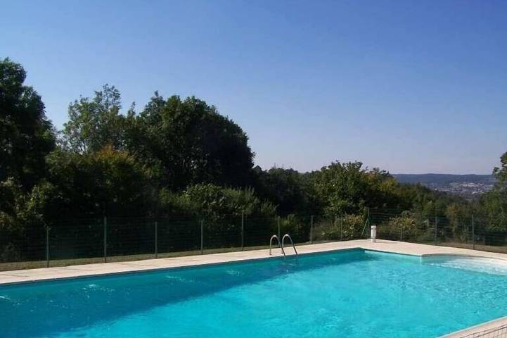 Maison de vacances pour 5 personnes, avec piscine ainsi que jardin et terrasse, animaux acceptés - 1