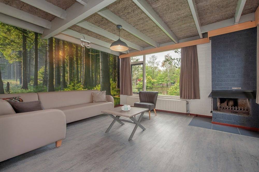 Doppelhaushälfte in Weert in Weert, Limburg (Niederlande)