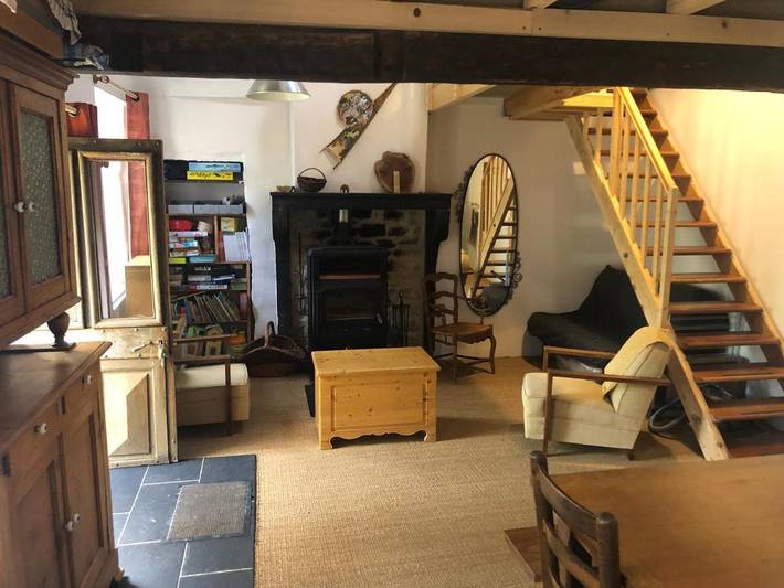 Gîte pour 4 personnes, avec terrasse et jardin dans La Vineuse sur Fregande - 3